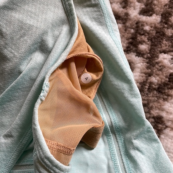 Lululemon Get Fit Tank Racerback Aquamarine 4 - Picture 7 of 7